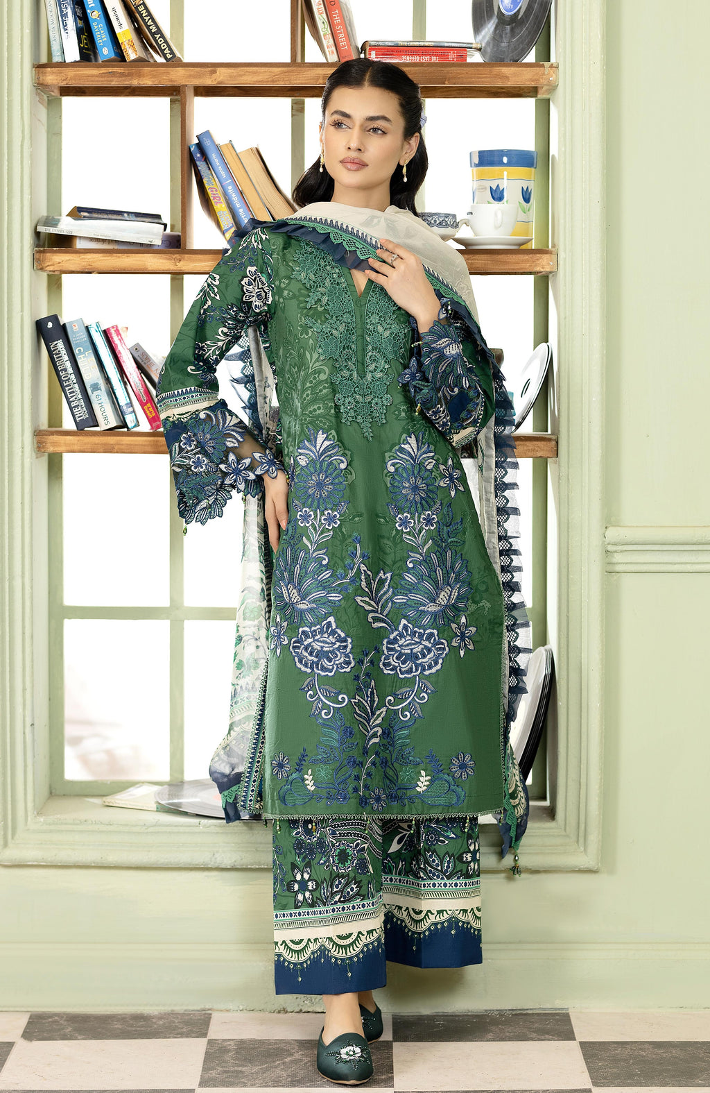 Zarka’s Luxury Lawn by Al Zohaib – Embroidered 3-Piece Unstitched (ZC-26-01)by Al Zohaib