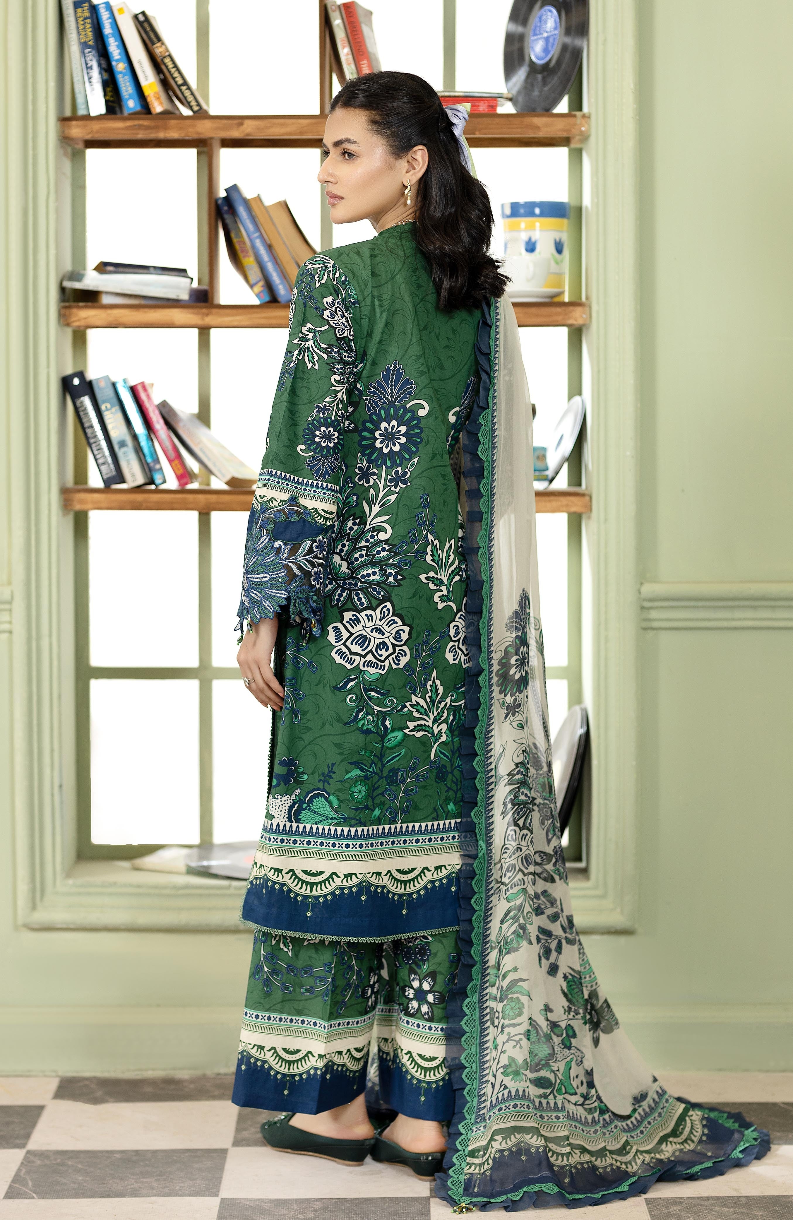 Zarka’s Luxury Lawn by Al Zohaib – Embroidered 3-Piece Unstitched (ZC-26-01)by Al Zohaib