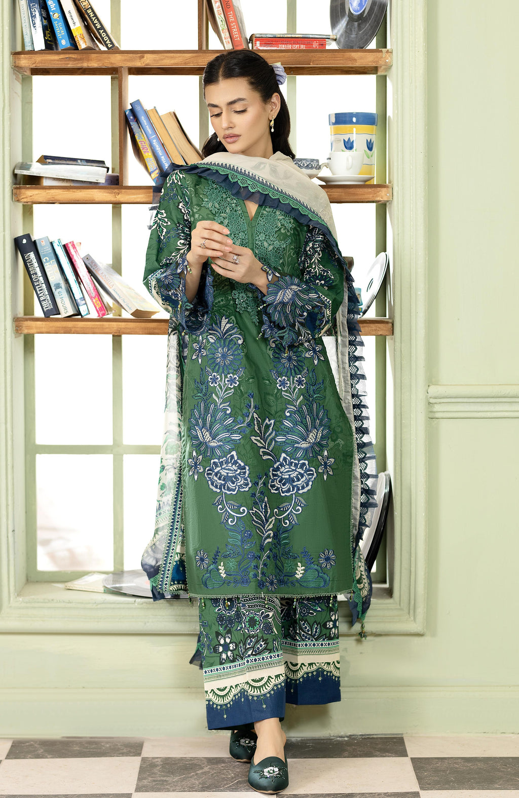 Zarka’s Luxury Lawn by Al Zohaib – Embroidered 3-Piece Unstitched (ZC-26-01)by Al Zohaib
