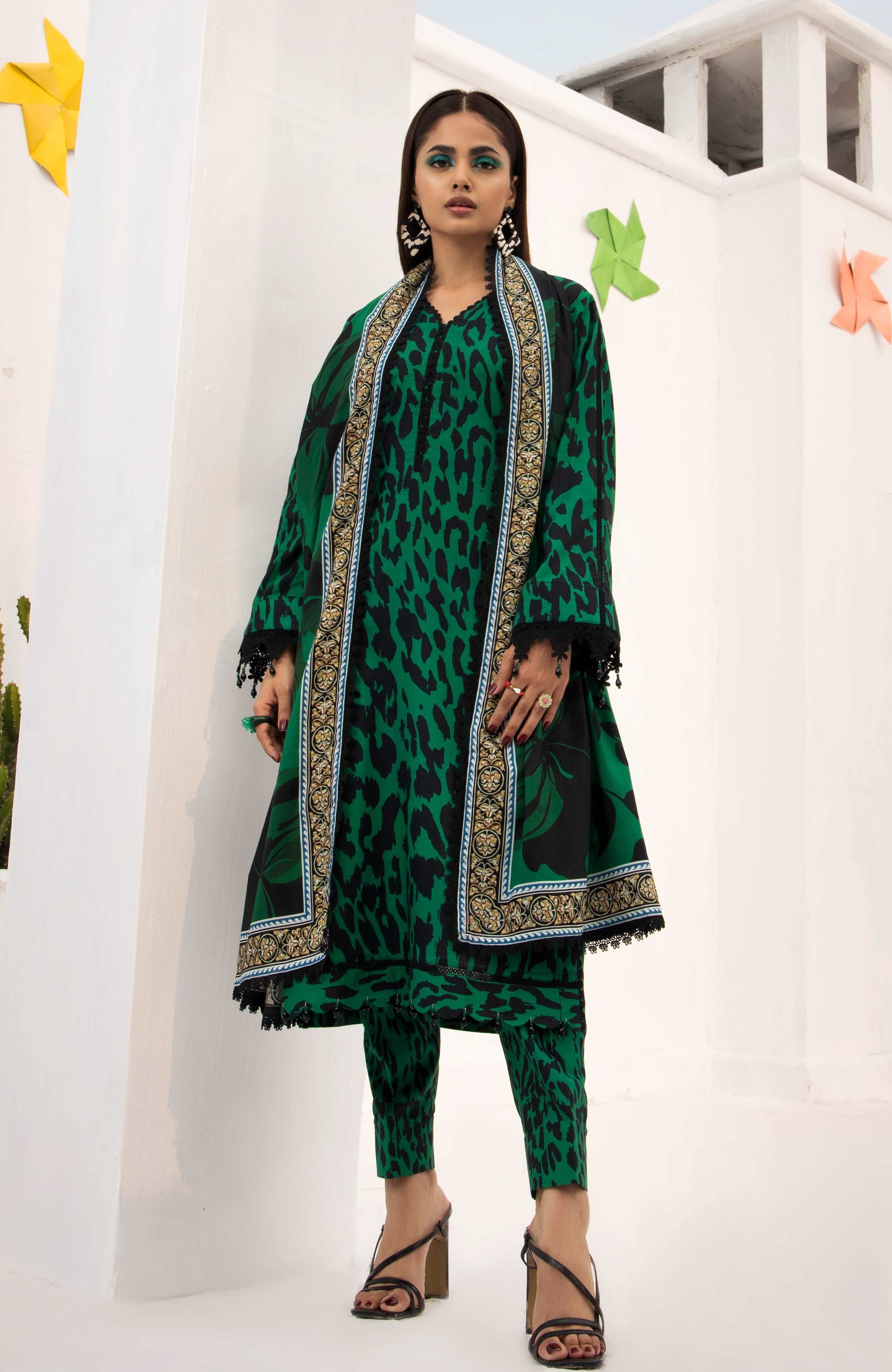 Zarka’s Printed Lawn Series by Al Zohaib – Coco Popup 3-Piece Unstitched Cambric (ZC-CPC-24-01)