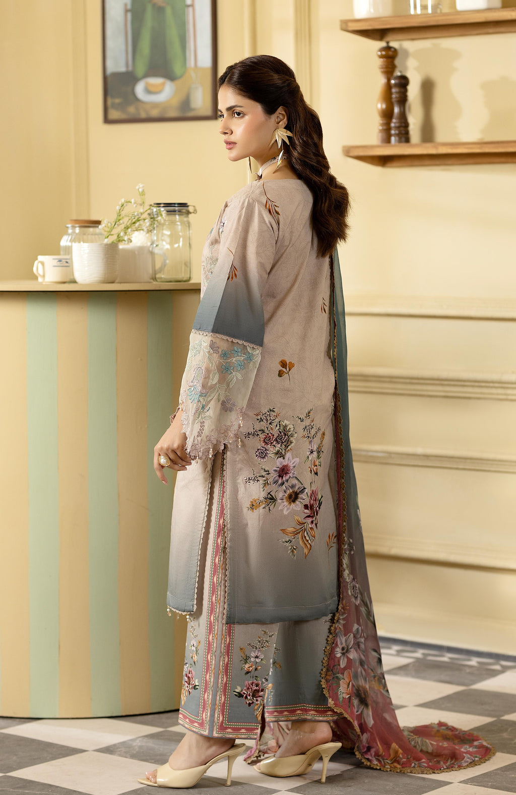 Zarka’s Luxury Lawn by Al Zohaib – Embroidered Chikankari 3-Piece Unstitched (ZC-26-12)