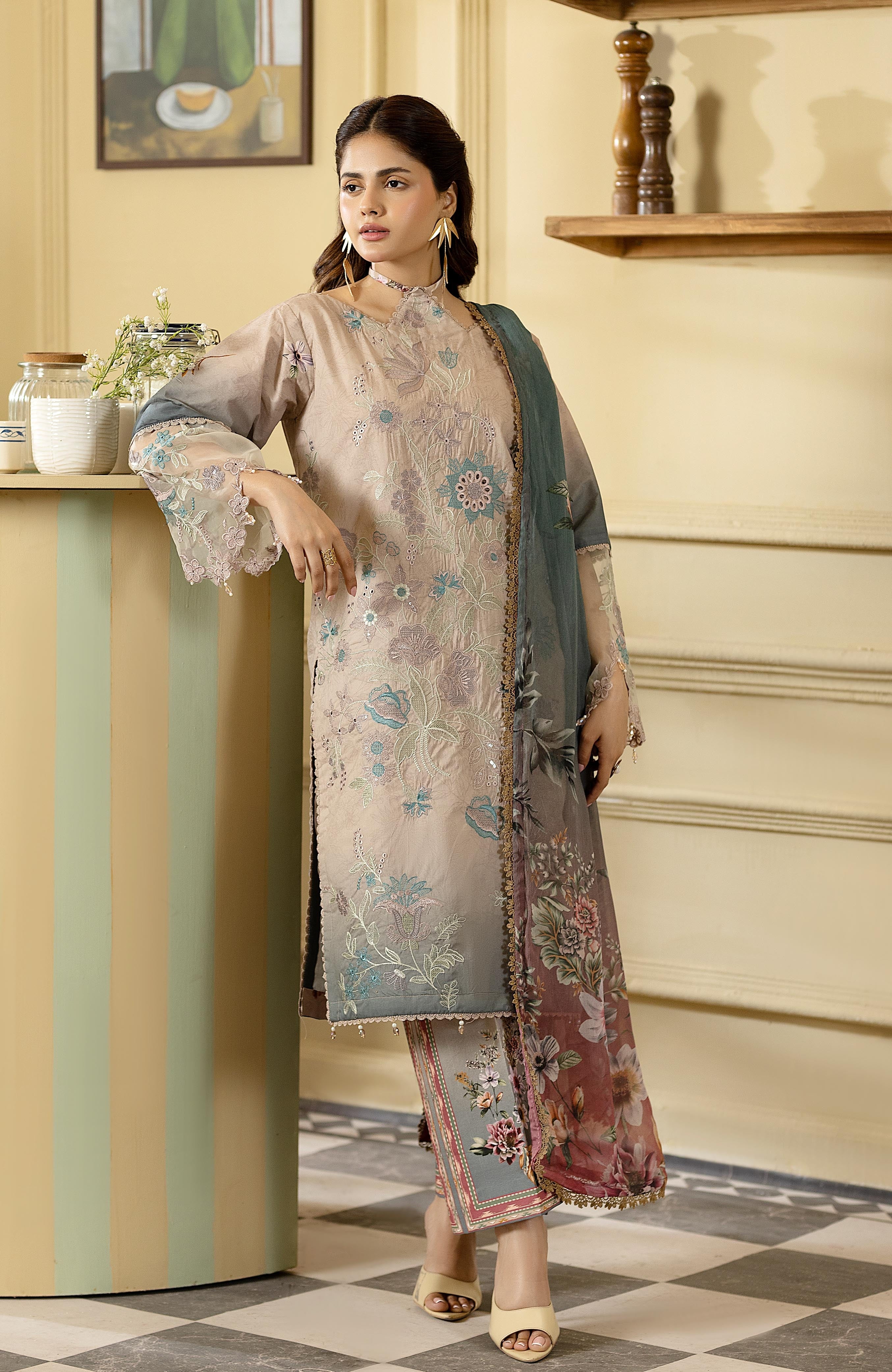 Zarka’s Luxury Lawn by Al Zohaib – Embroidered Chikankari 3-Piece Unstitched (ZC-26-12)