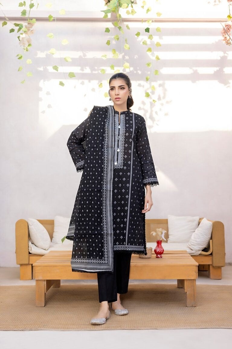Zarka's Collection ZC-BNW-004 | 3 PC Printed Lawn by Regalia