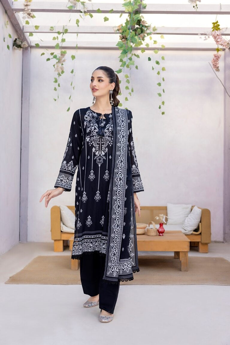 Zarka's Collection ZC-BNW-006 | 3 PC Printed Lawn by Regalia