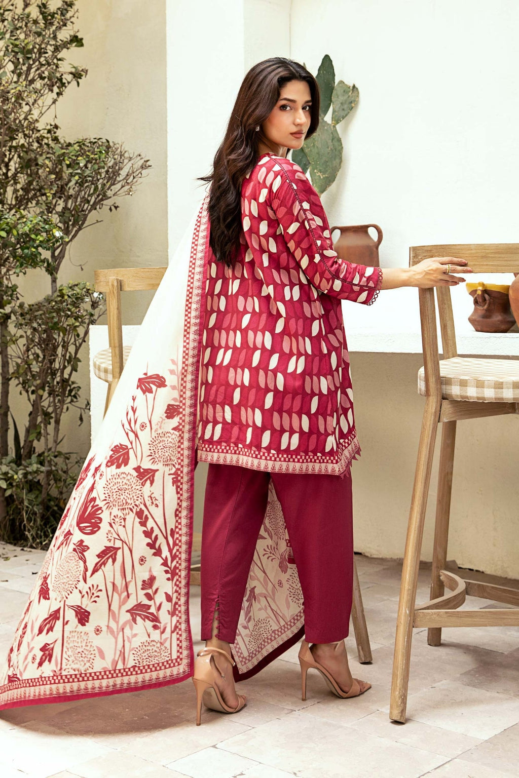 Zarka's Collection ZC-ELH-003 | 3 PC Printed Lawn by Maria B