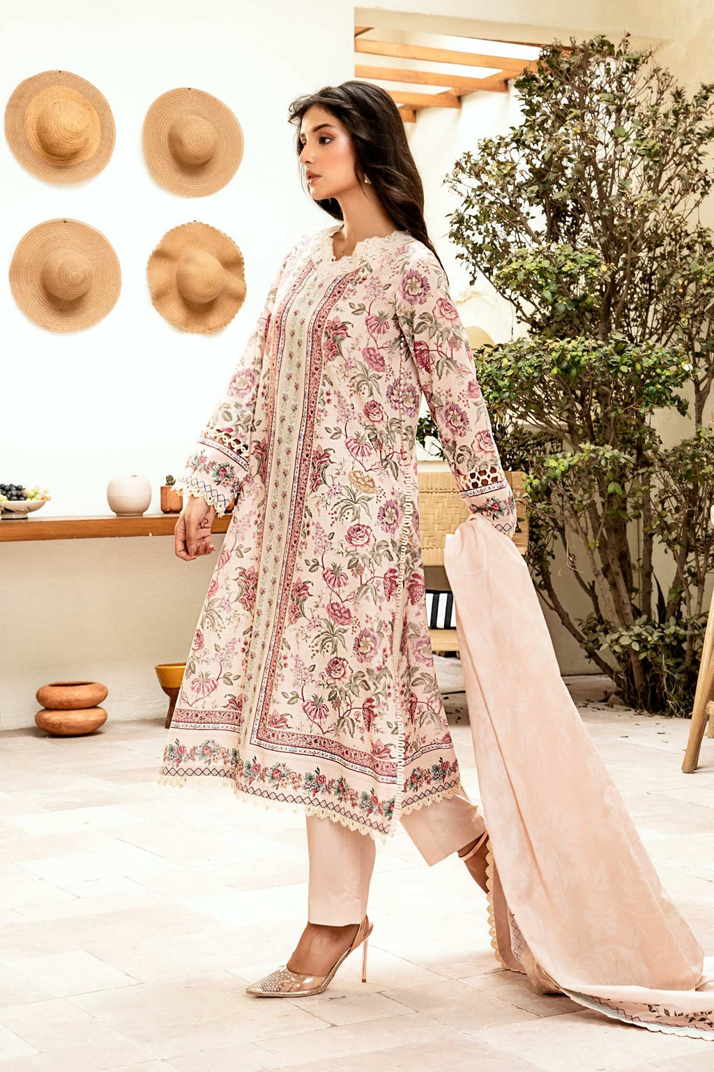 Zarka's Collection ZC-ELH-004 | 3 PC Printed Lawn by Maria B