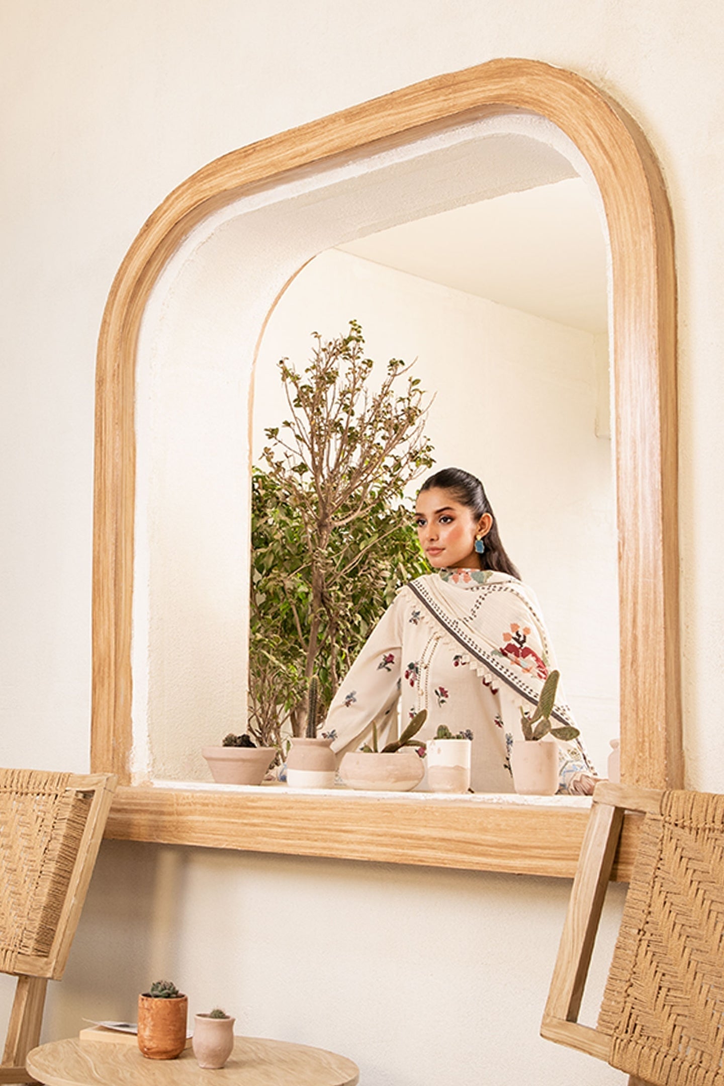 Zarka's Collection ZC-ELH-006 | 3 PC Printed Lawn by Maria B