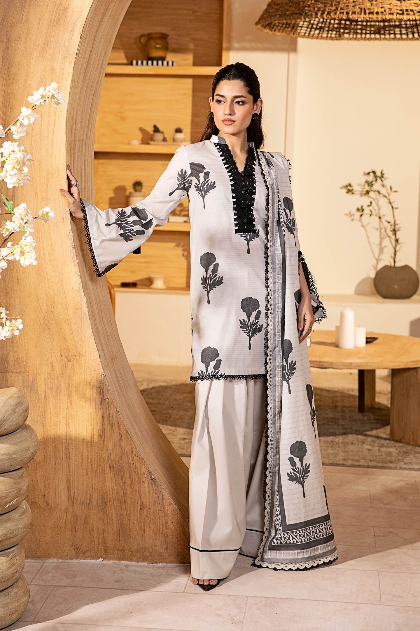 Zarka's Collection ZC-ELH-010 | 3 PC Printed Lawn by Maria B